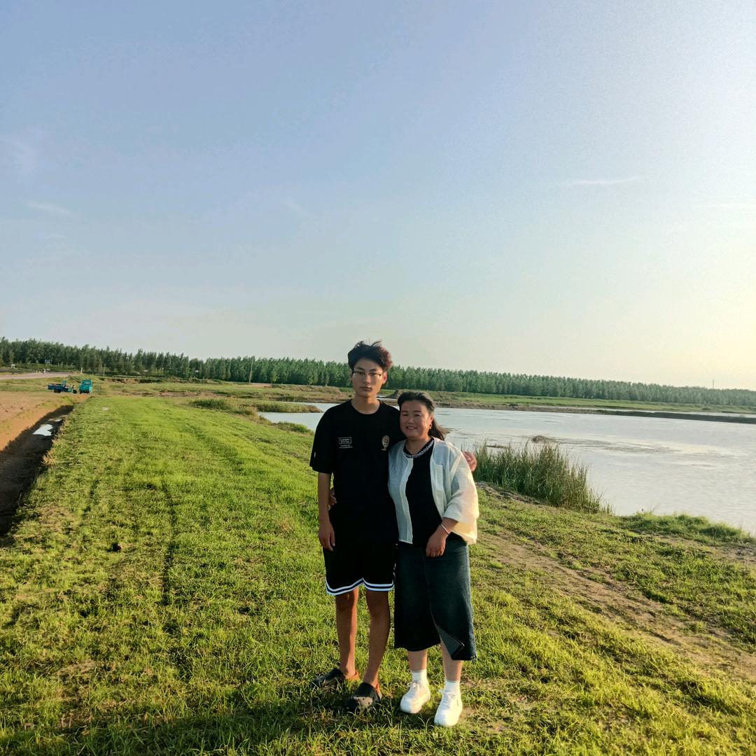 春暖花开【拒绝私聊】