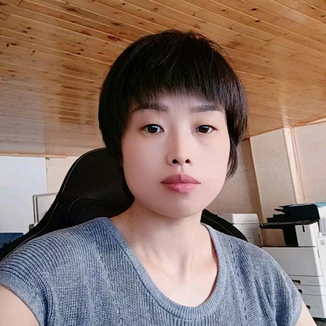 瑞瑞妈  开播号在主页 8点10分