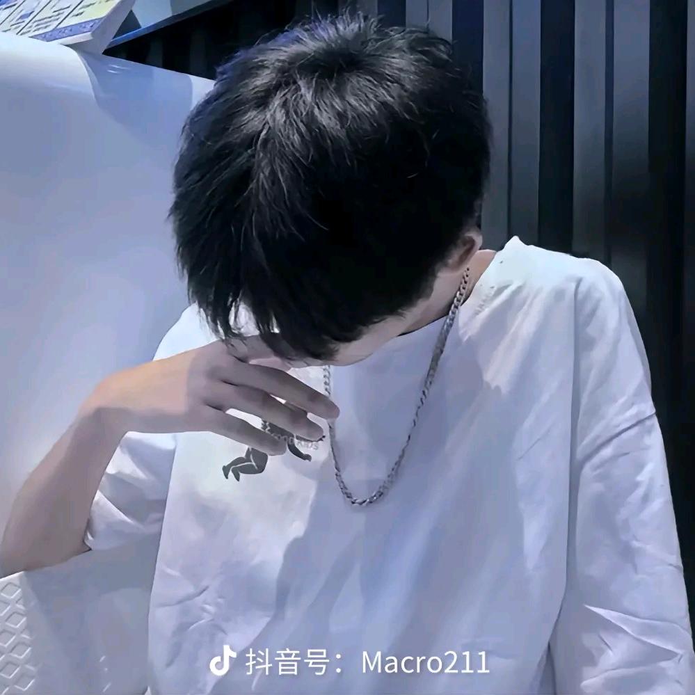 关🤘🏼心🖤马