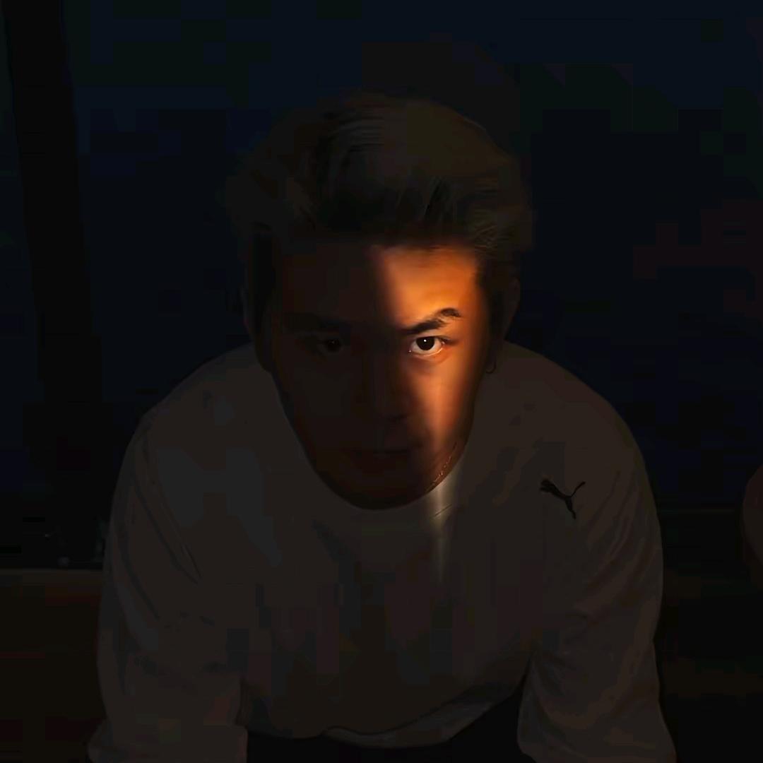 鄧億