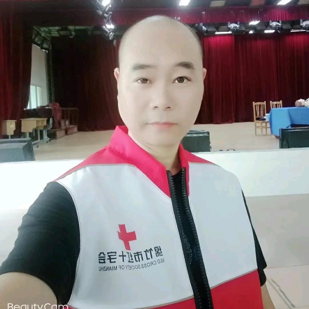 阳光老顽童