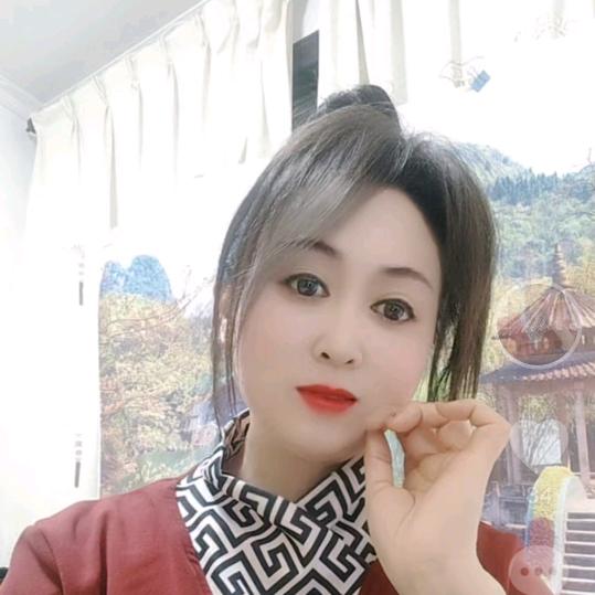 青衣女神《晚上8点10开播》娱乐主播