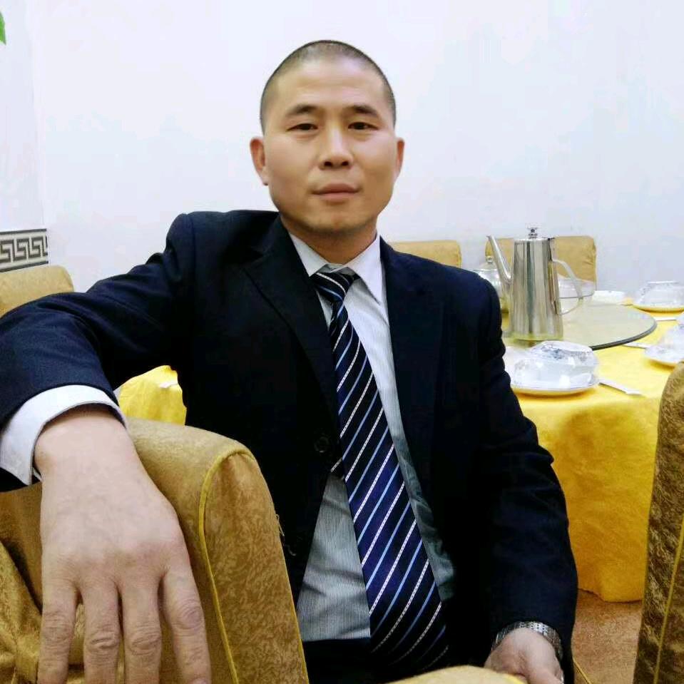 喂鱼大叔