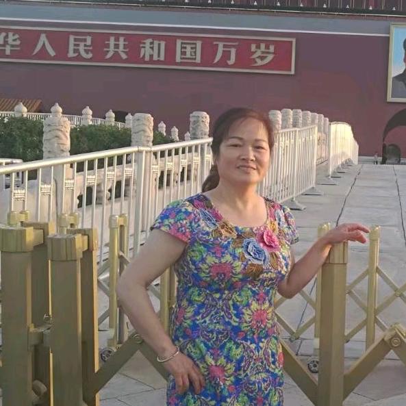 岭背秀英家纺