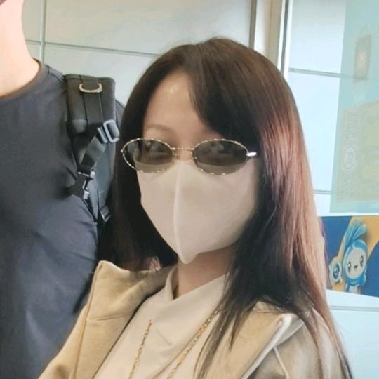 星川落子.