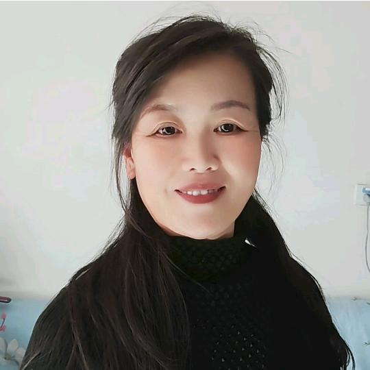 巴月