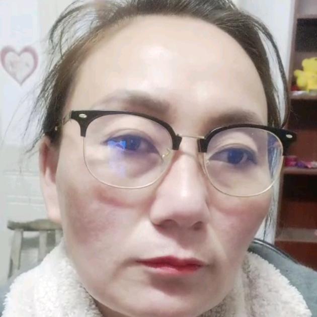 坚强的小苹果