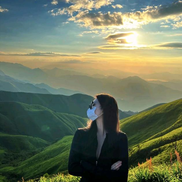 小雯.