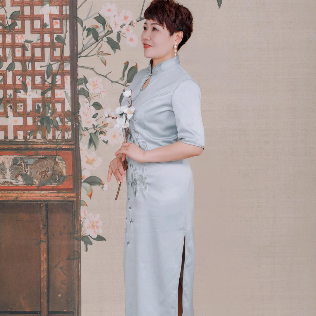 传媒霞姐（偃师）