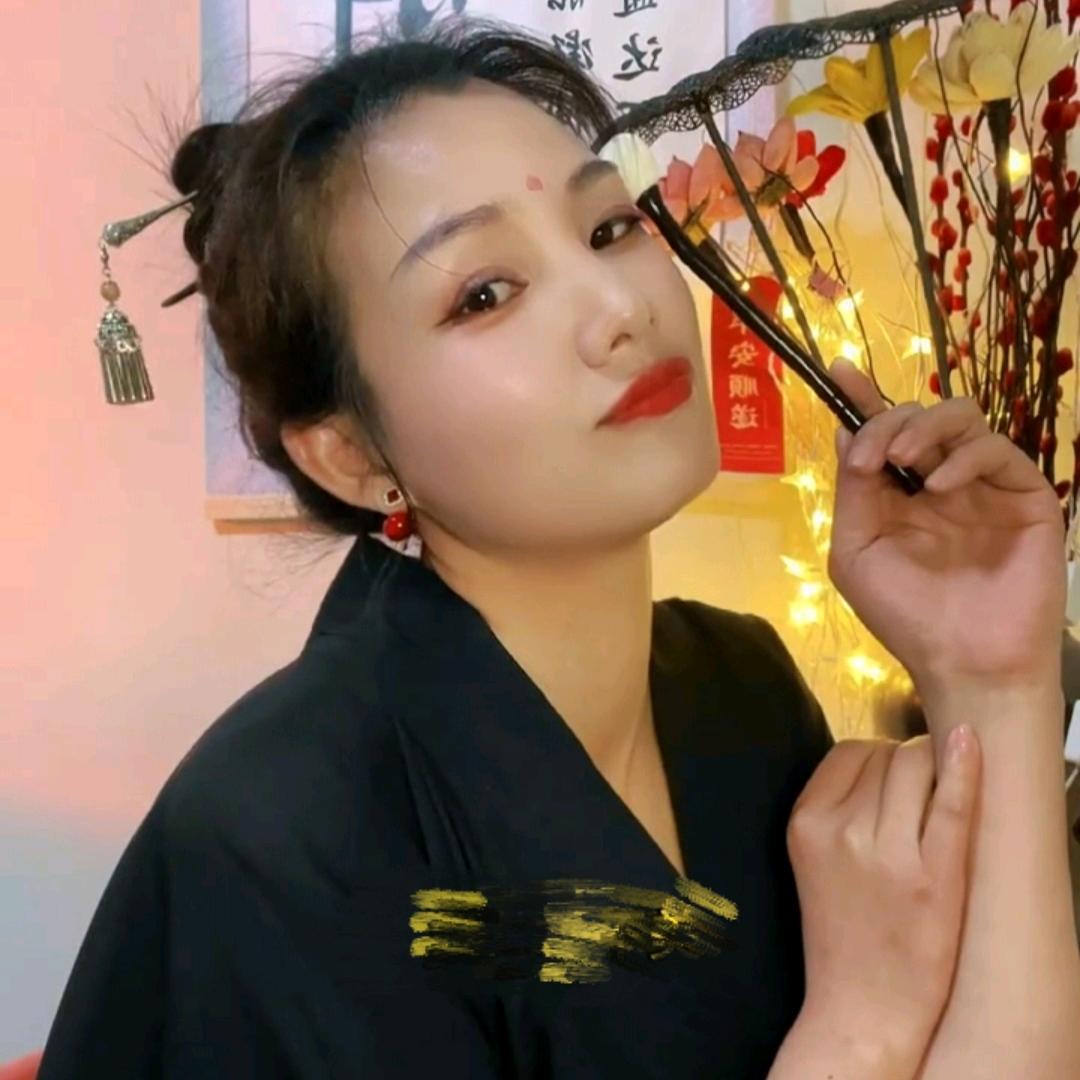 曌贝贝