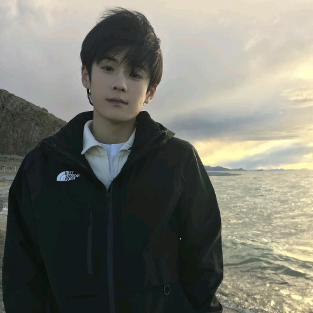 多肉葡萄爱喝🍣