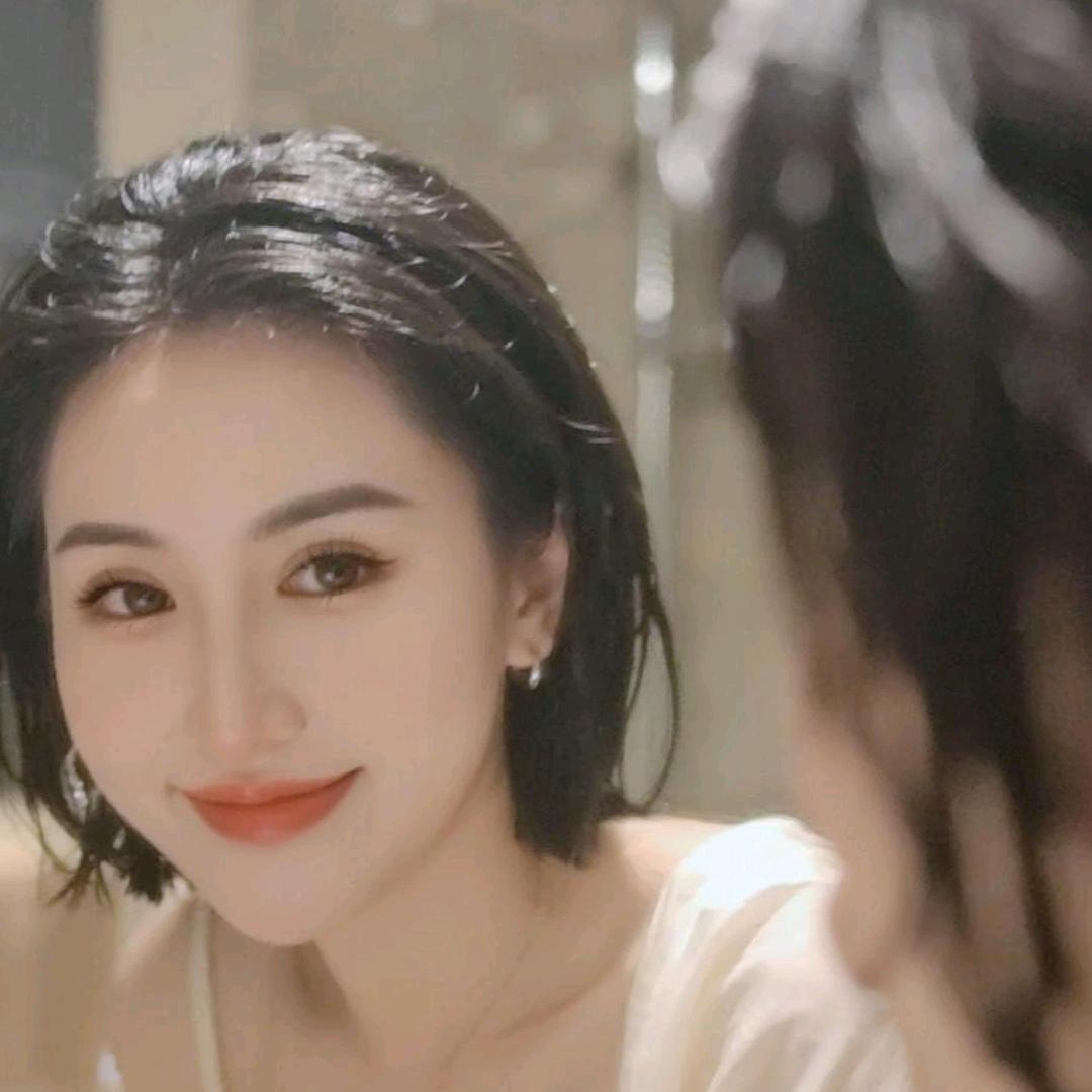 李菲儿，