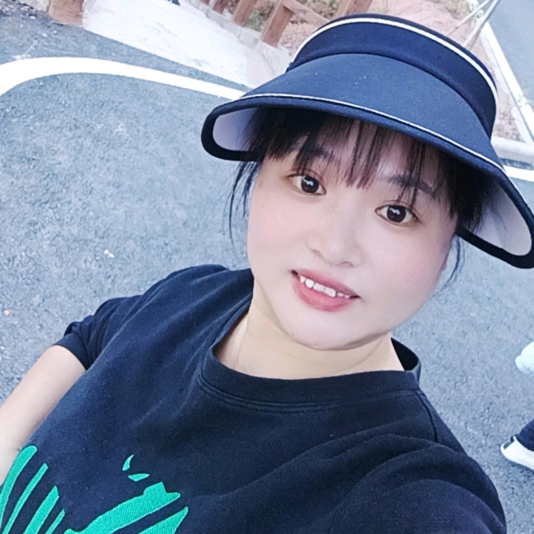 我是一个爱笑的女孩