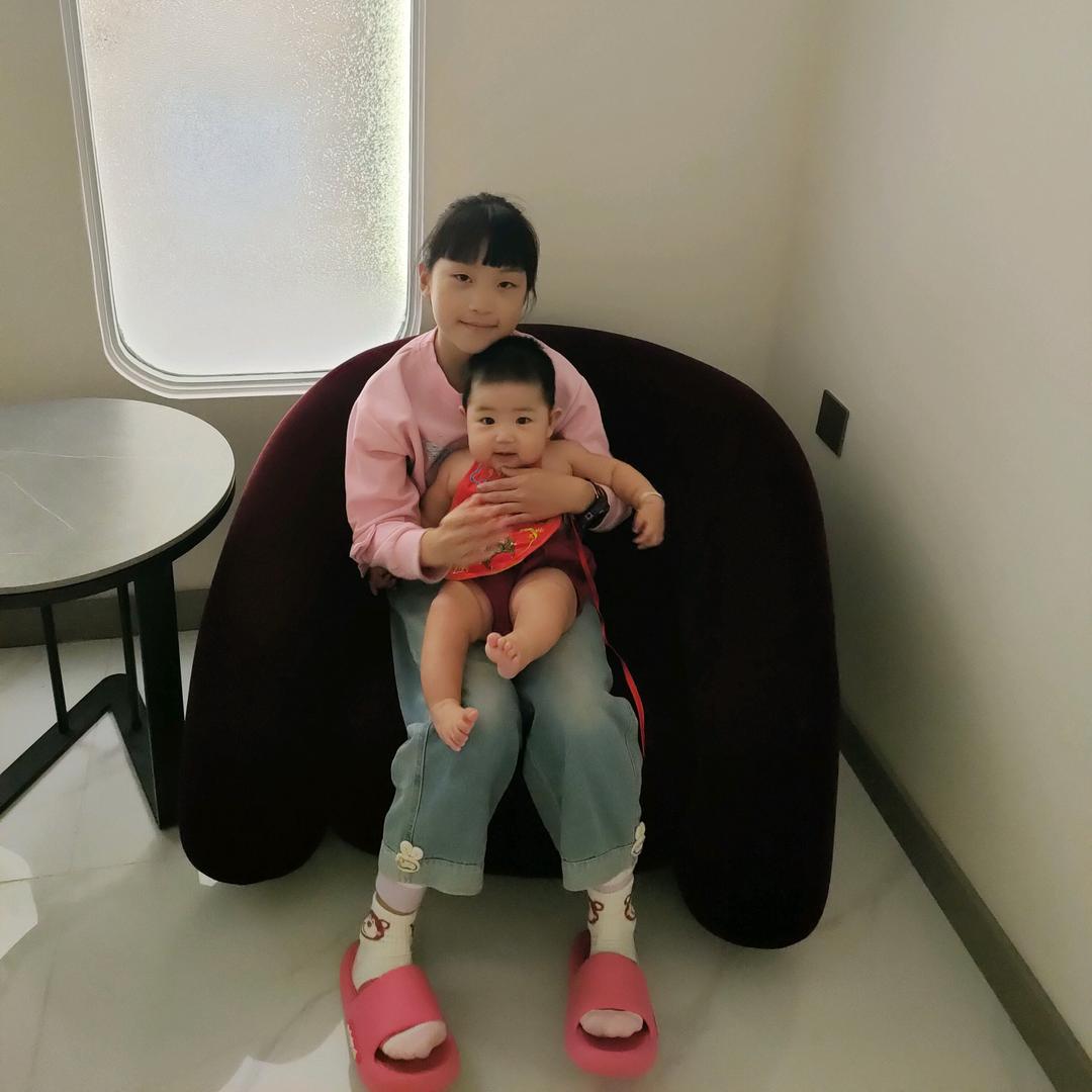 鹤城千金(嘉怡嘉悦)