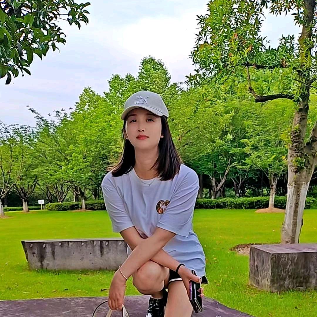 恋过Ծ‸Ծ的风景霞妹