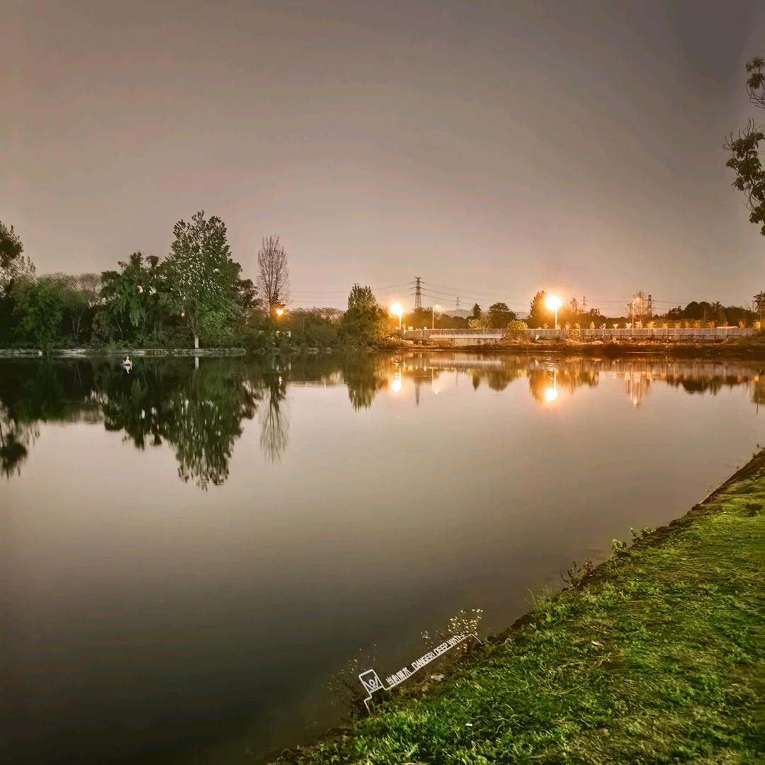 春风不问秋雨
