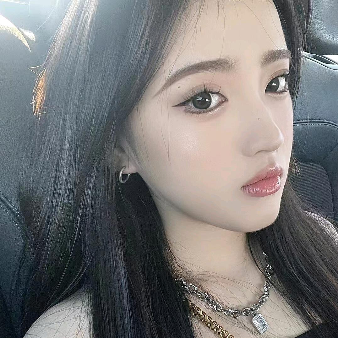 爱吃冰淇淋的公主🍦169