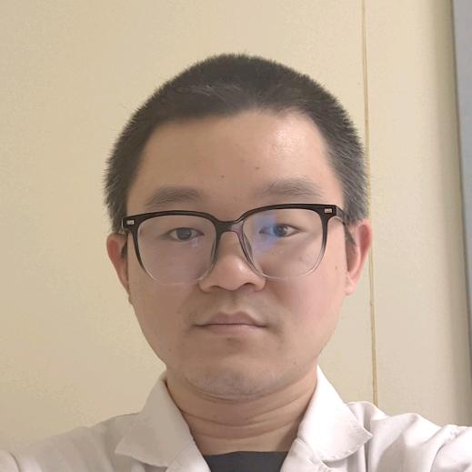 爱唠叨的小张