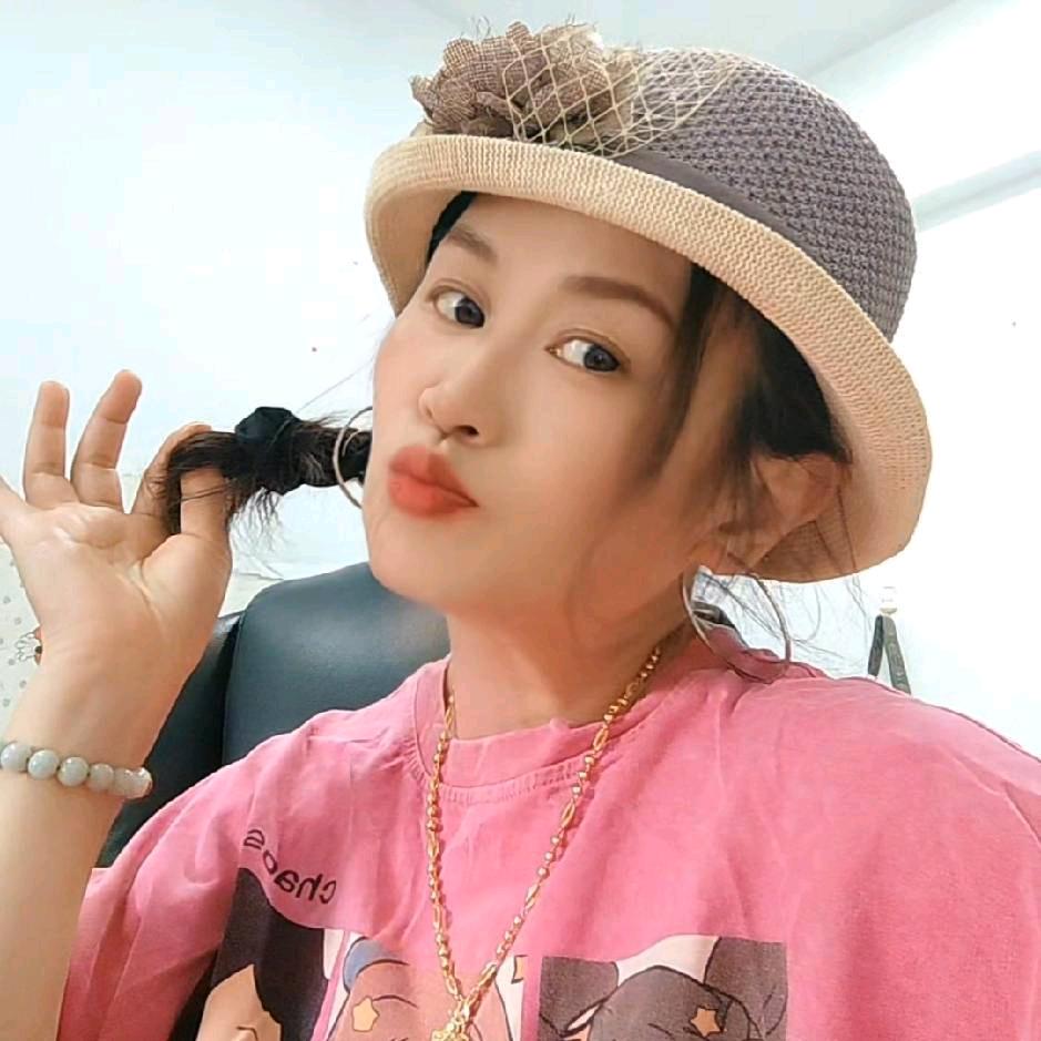 慧 姐  🍎🍎