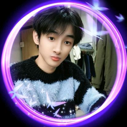 飝飝弟♡守护馨馨妹