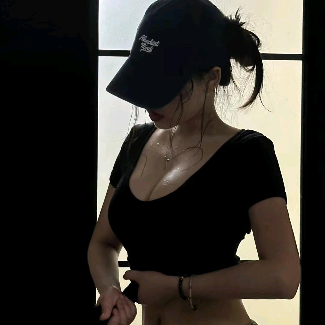 ღ软甜小野猫🥀