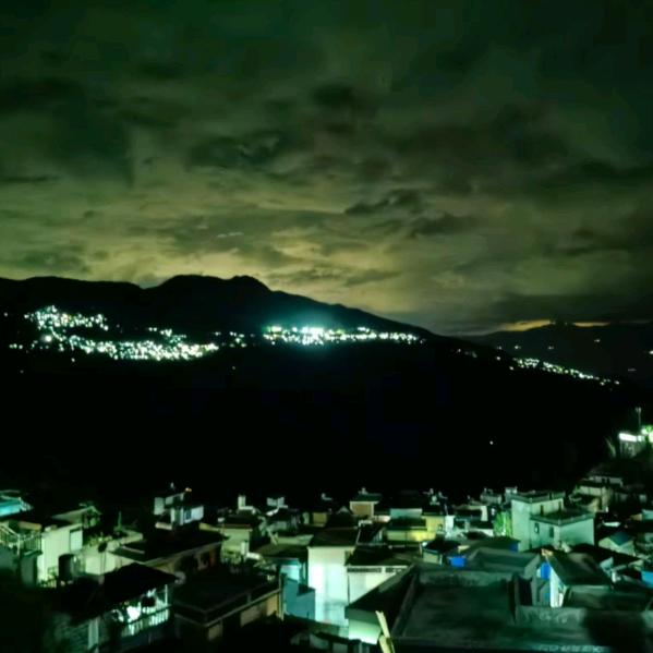 青山绿水