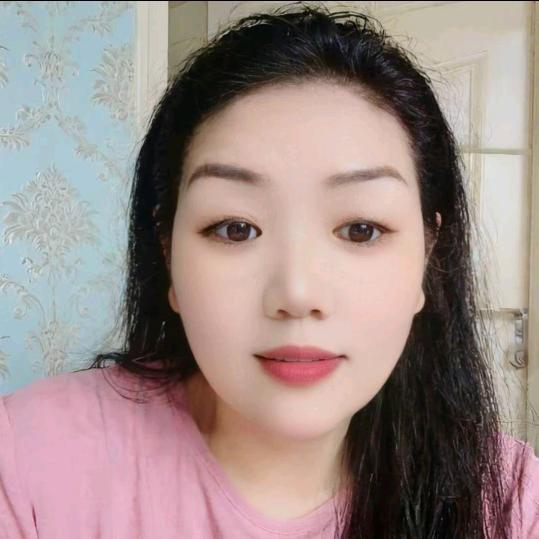 三姐 早6点40  开播号在主页