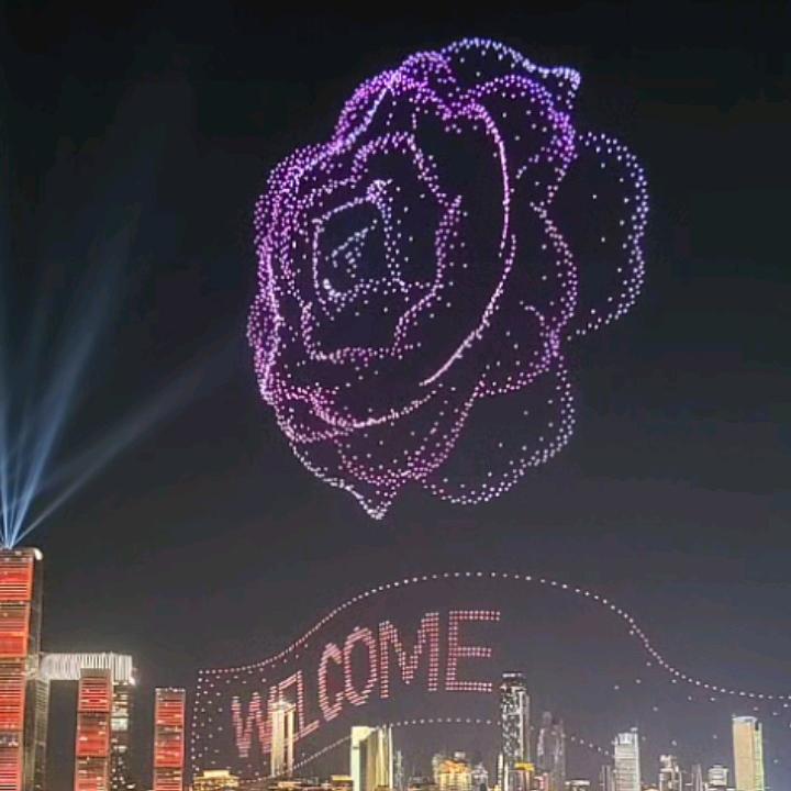 低调，努力加油😊