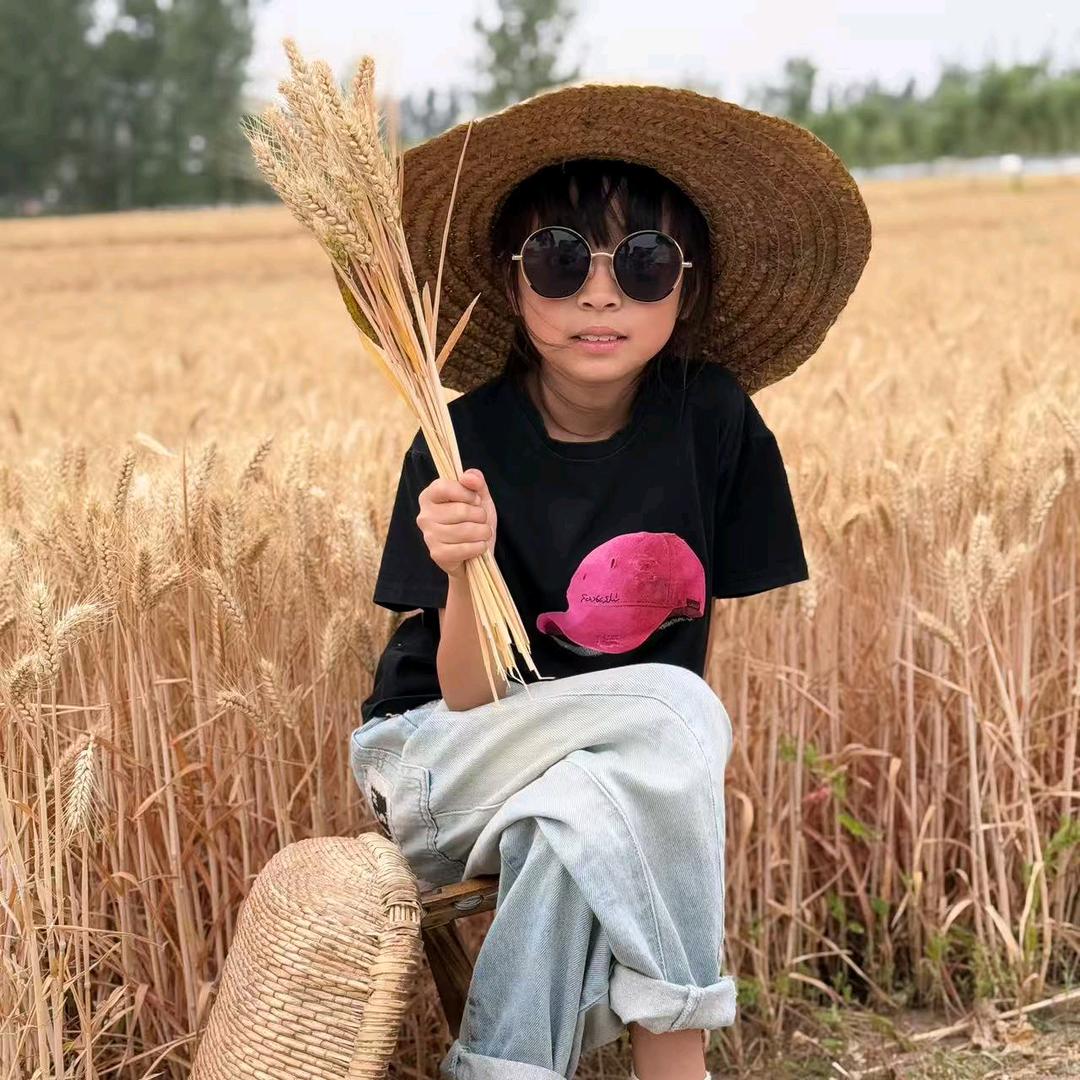 喵☞喵(๑•̌.•̑๑)ˀ̣ˀ̣