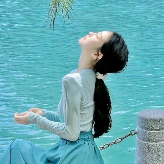 卿卿.⛲️