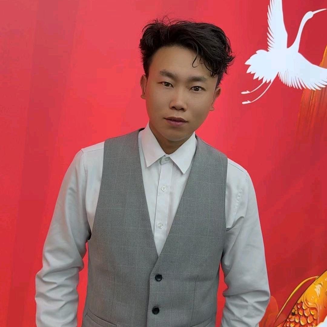 小阿伟