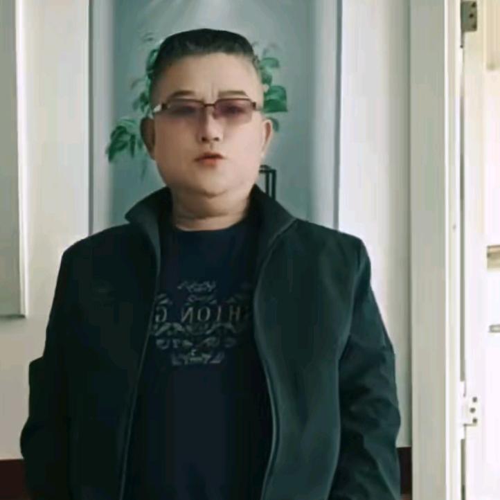 周哥