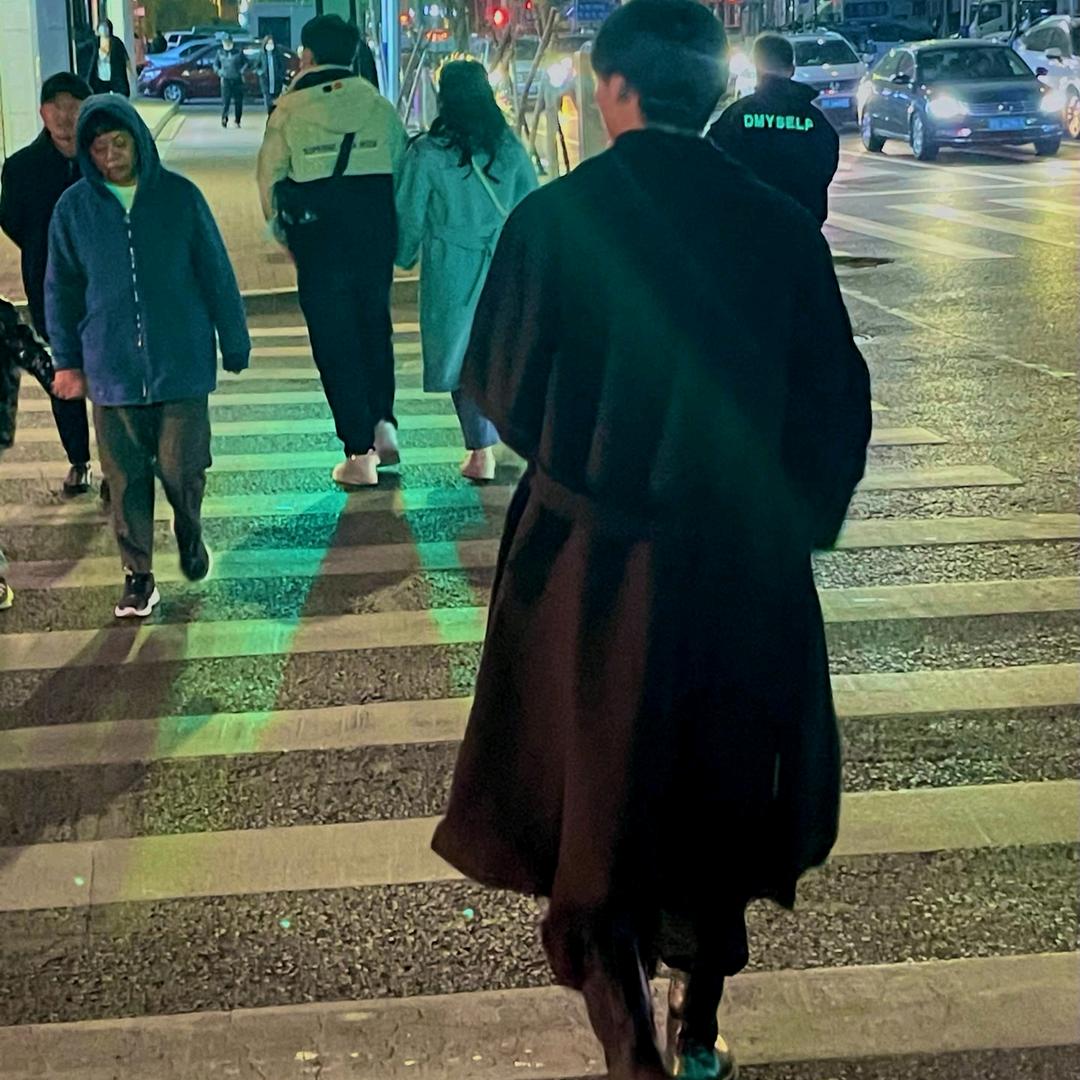 小猪睡觉呼噜噜