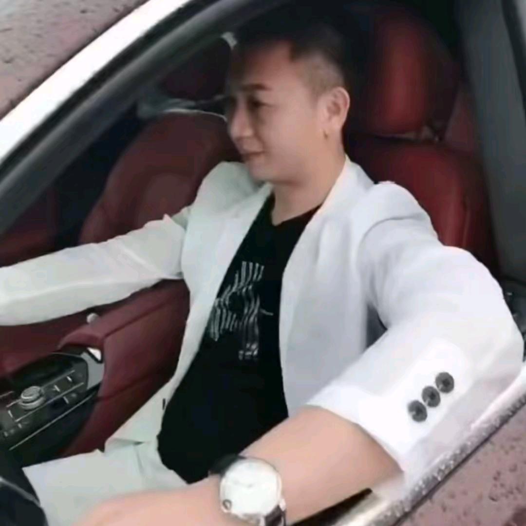新哥