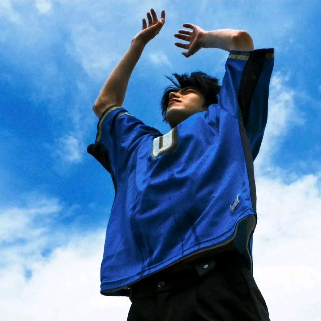 三冬四夏🏹