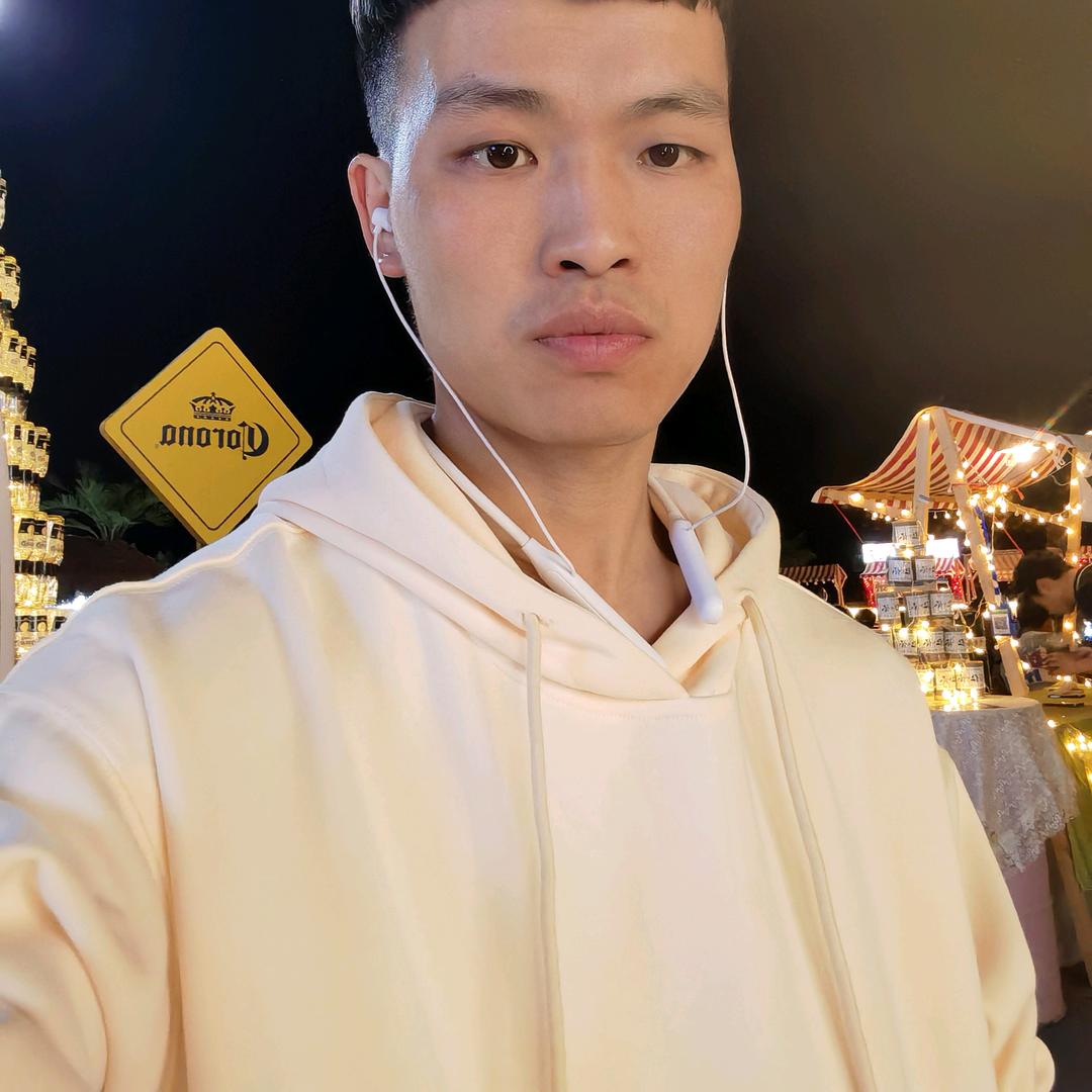 💍阳光男孩