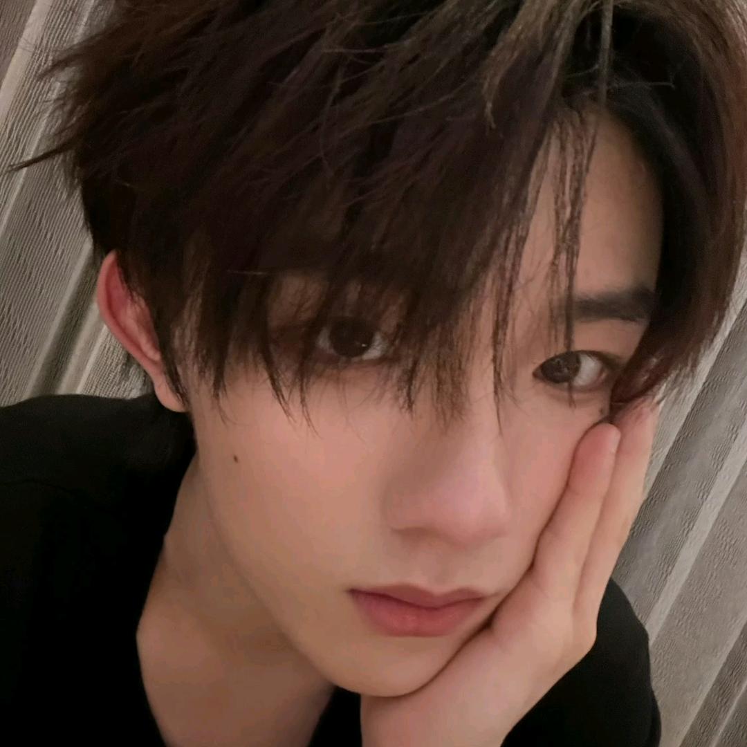 ⁺✞ʚ神里绫人重度依赖⁺✞ʚ