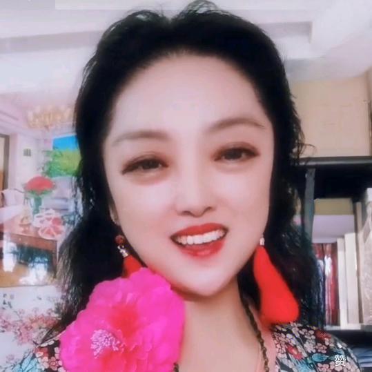 大姐大（橱窗有好物选购）