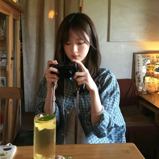 杏枫风.