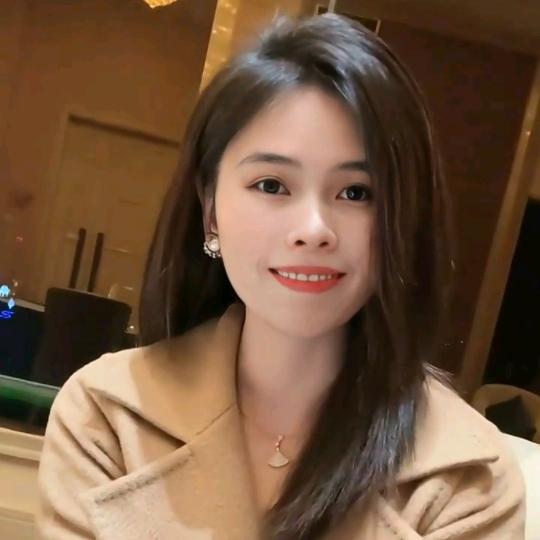 红英（晚上22点开播）