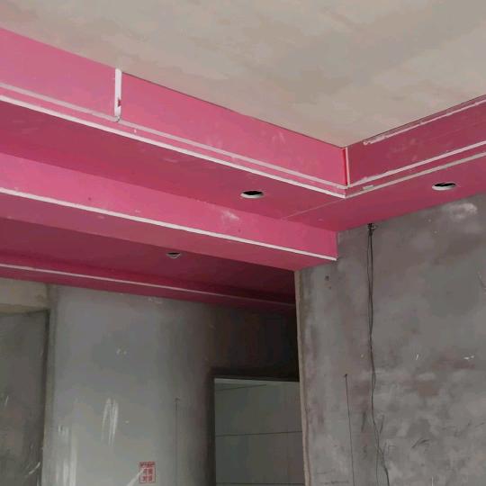 邢台诚信装修，刮腻子喷漆，双眼皮吊顶隔断