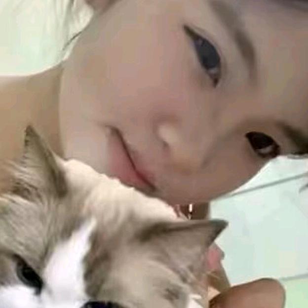 窝是小萱