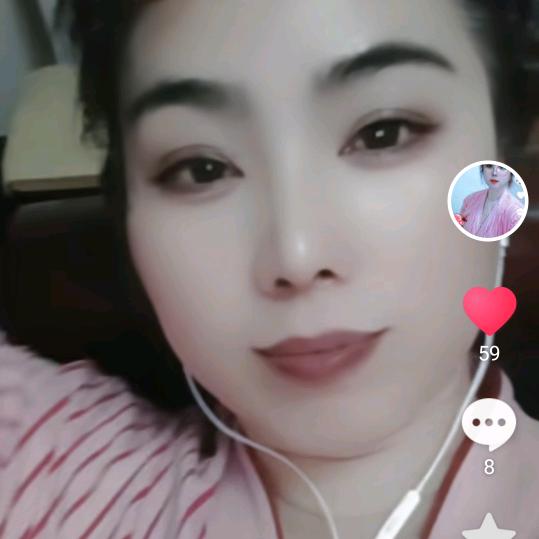 春风吻树叶