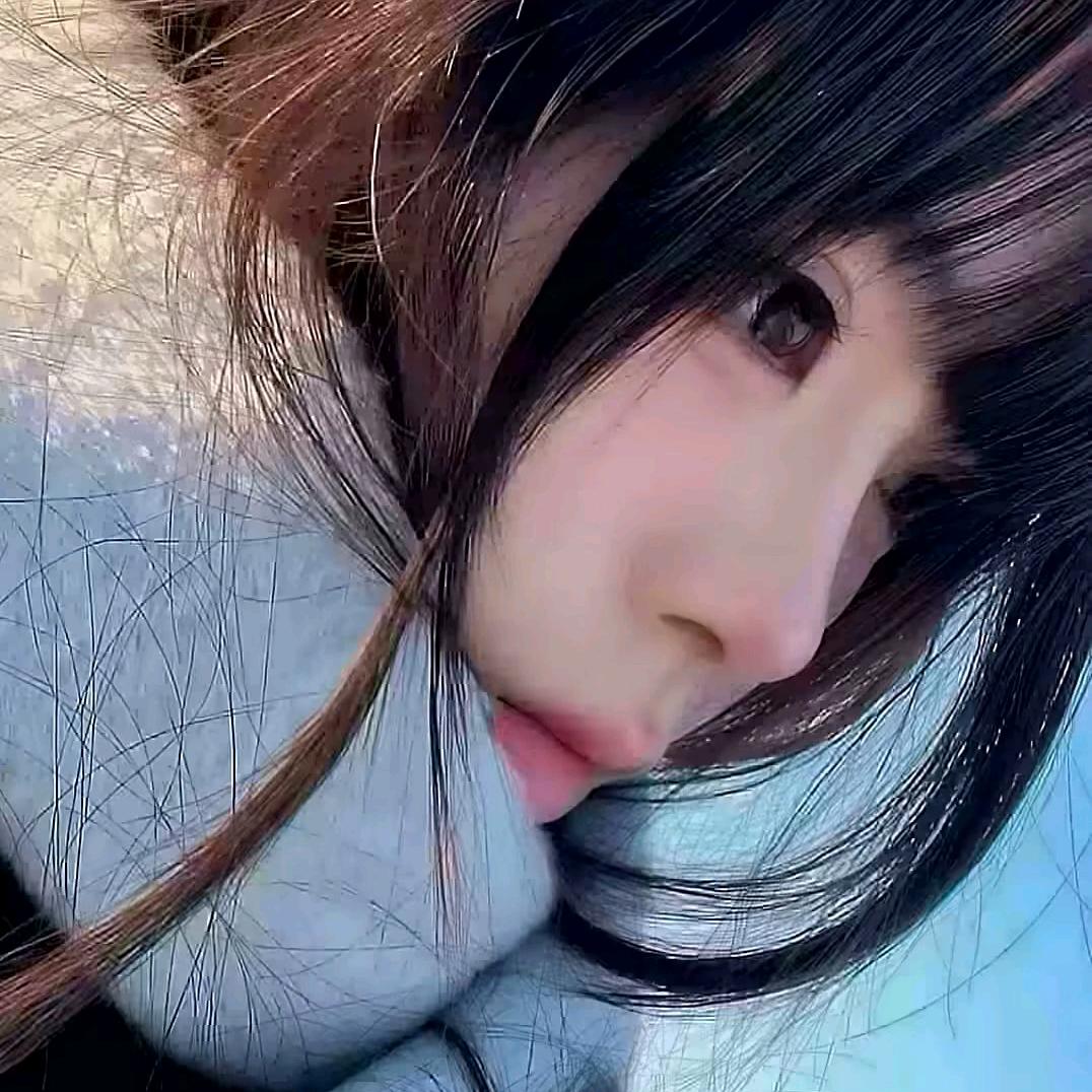 318