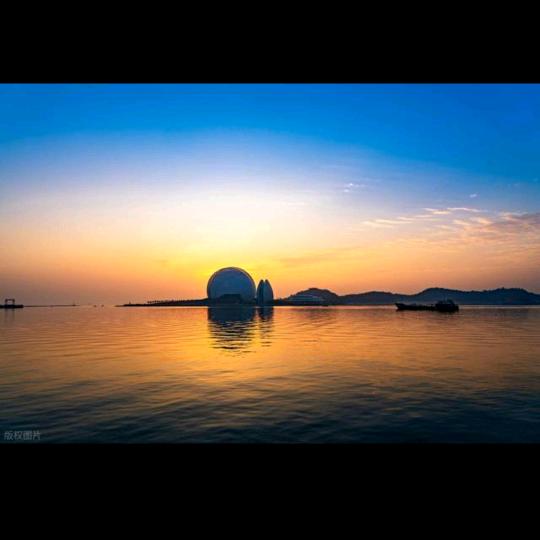 幸福在明天🌹🌹🌹🌹