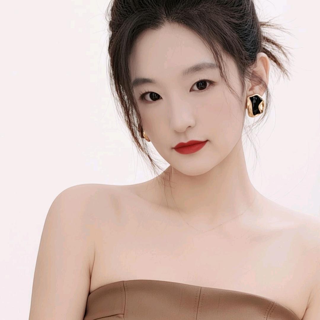 远元人济钢店杨芬