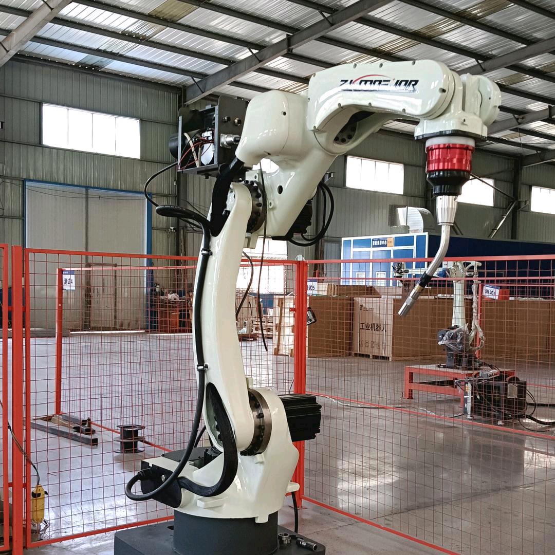 智能焊接机器人