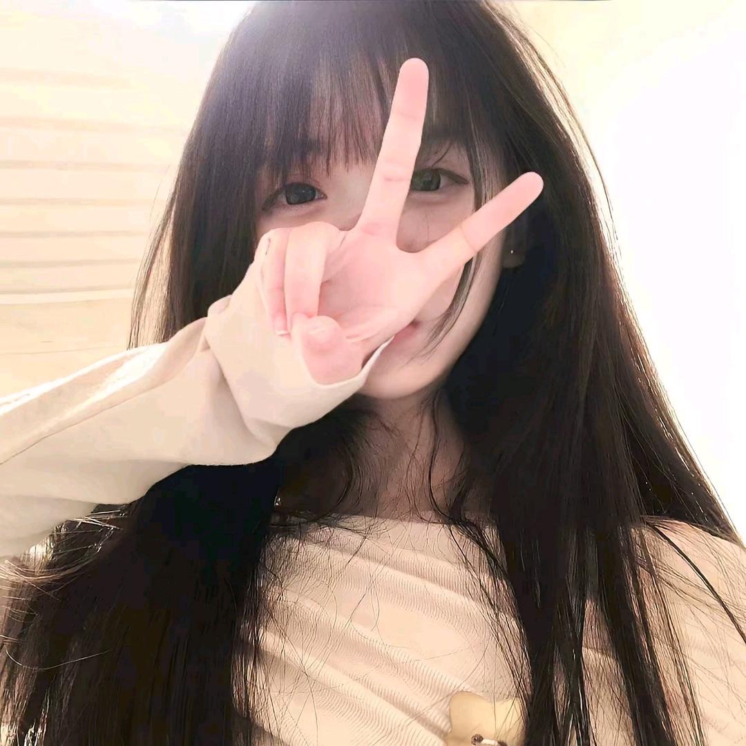 cloud.池妤歆.^（共创直接拉）