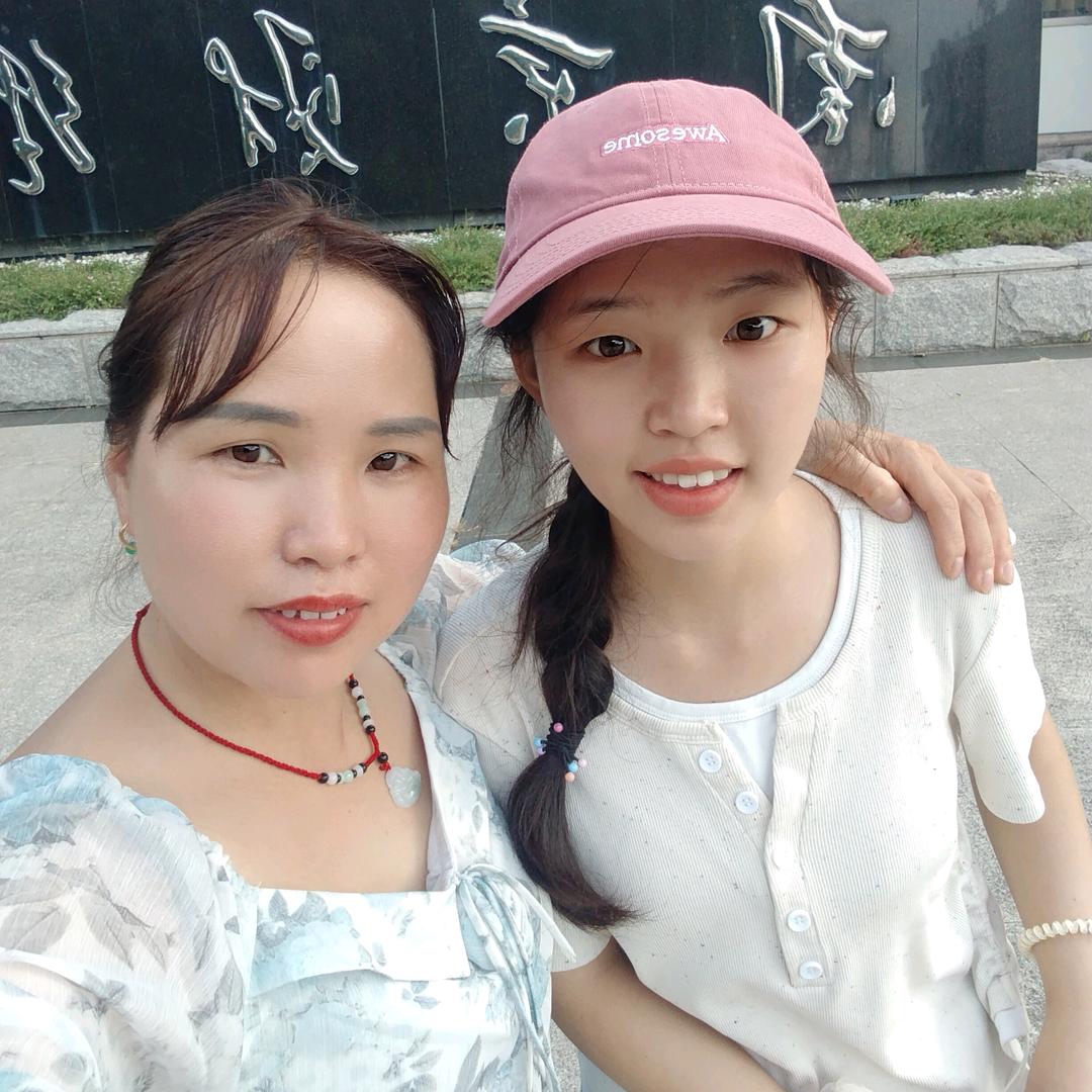 一半糊涂 一半清醒