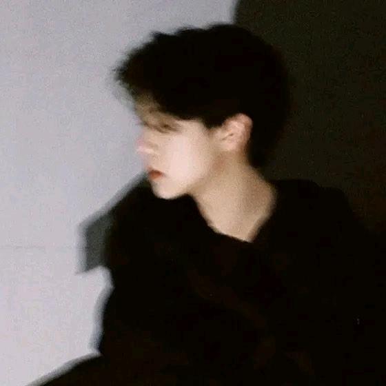 阿巴阿巴